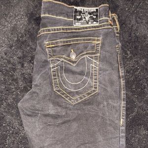 True Religion Jorts (Ricky Relaxed) (38)